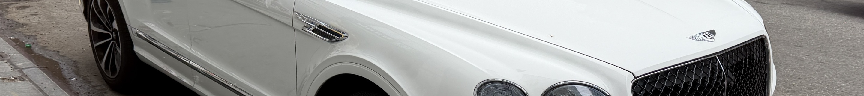 Bentley Bentayga V8 2021