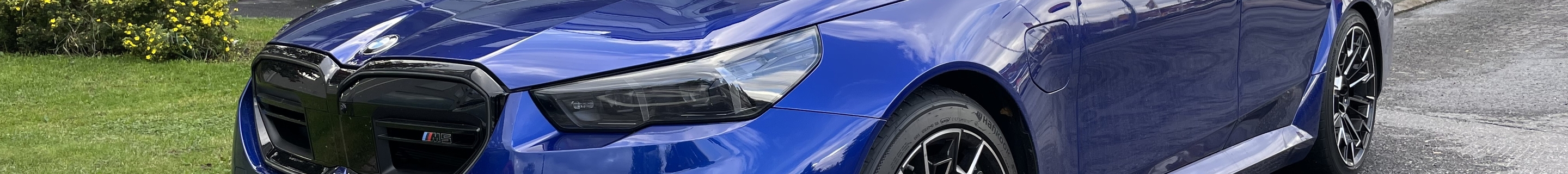 BMW M5 G90