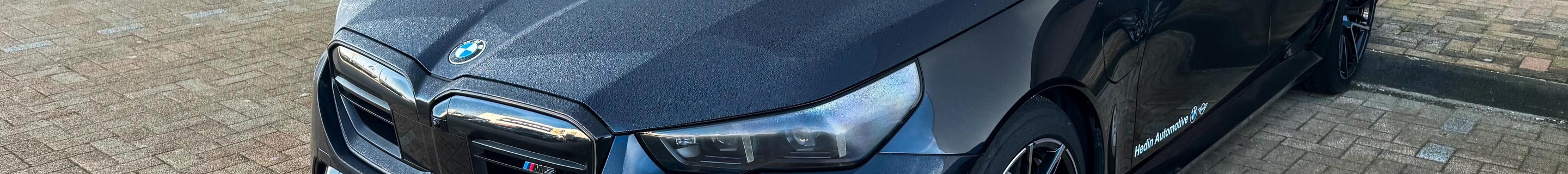 BMW M5 G90