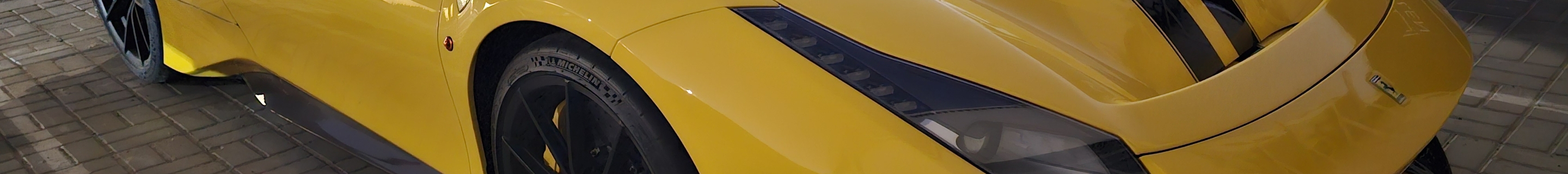 Ferrari 488 Pista