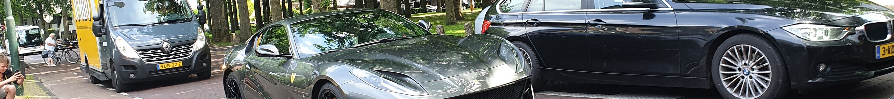 Ferrari 812 Superfast