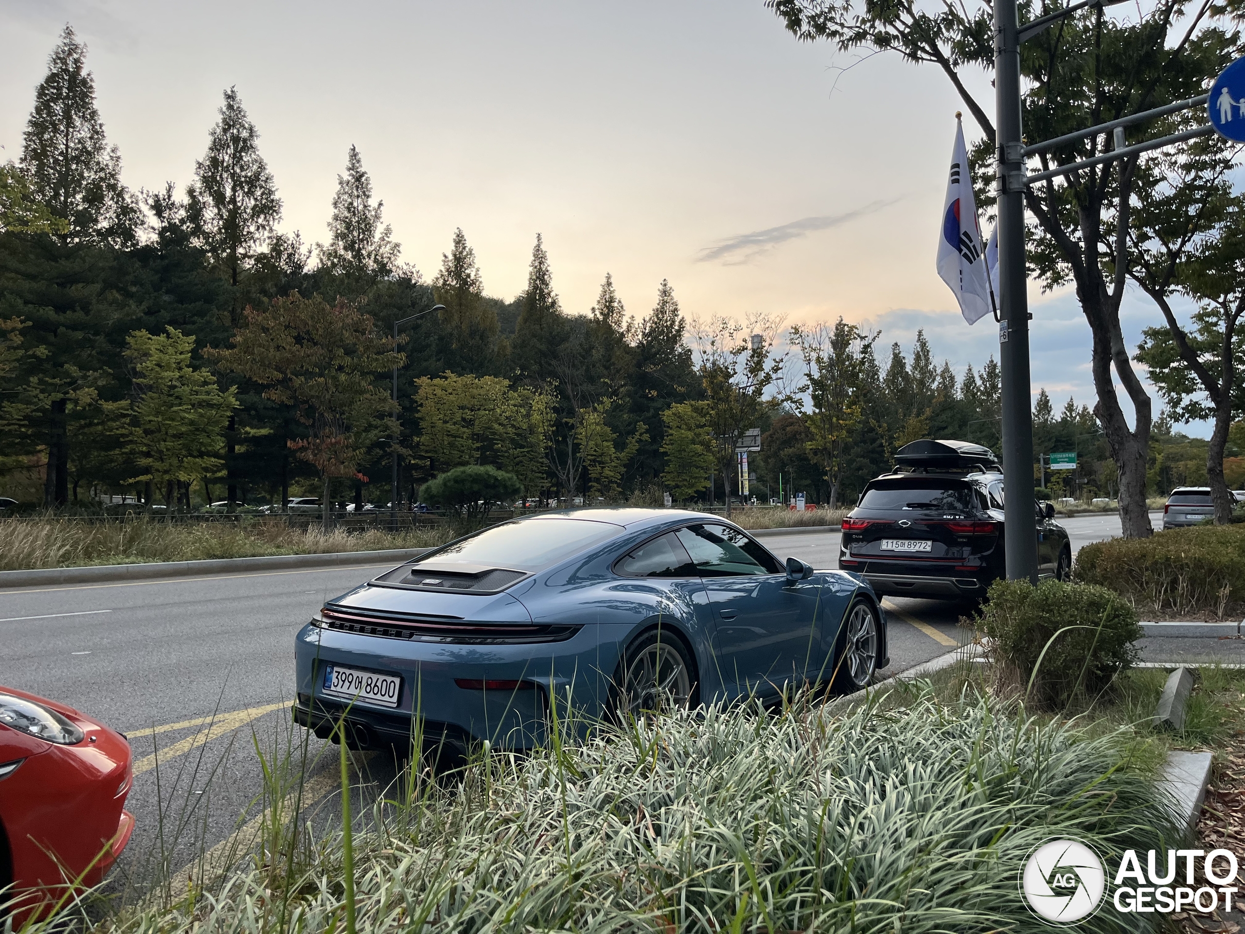 Porsche 992 GT3 Touring MkII