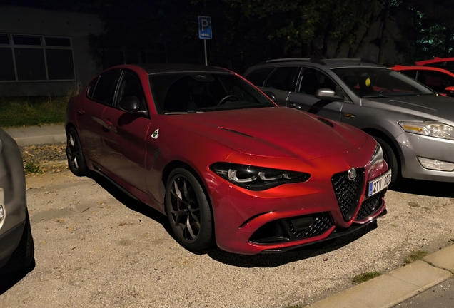 Alfa Romeo Giulia Quadrifoglio 2023