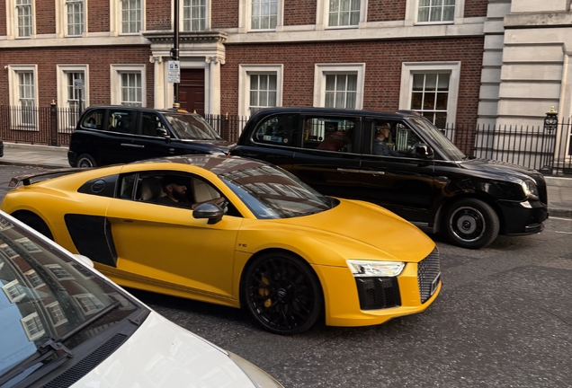 Audi R8 V10 Plus 2015