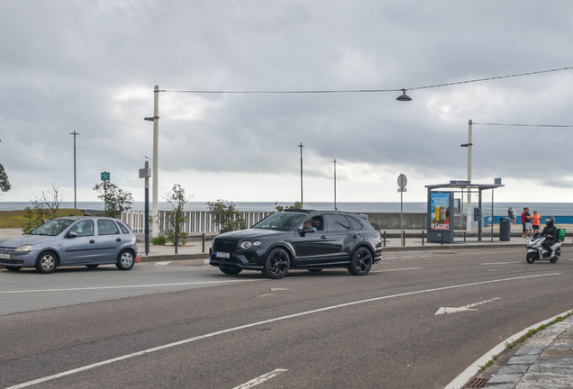 Bentley Bentayga Hybrid 2024