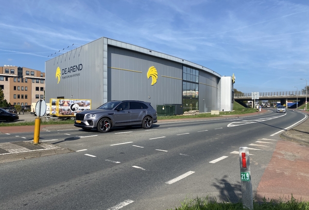 Bentley Bentayga Hybrid S 2024