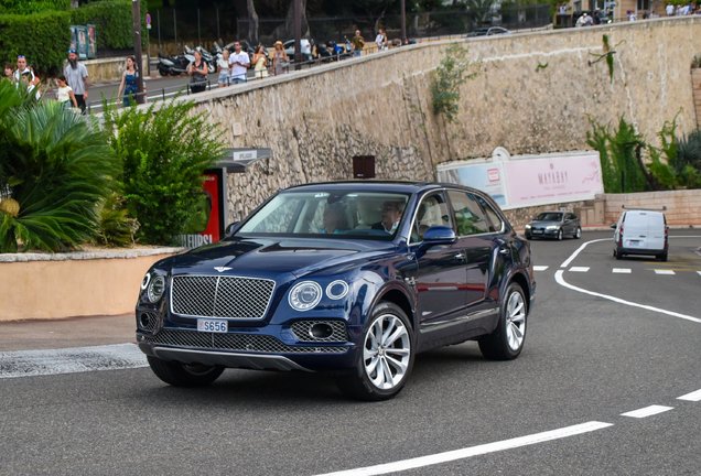 Bentley Bentayga V8