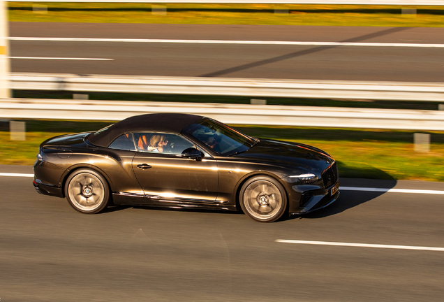 Bentley Continental GTC S 2026
