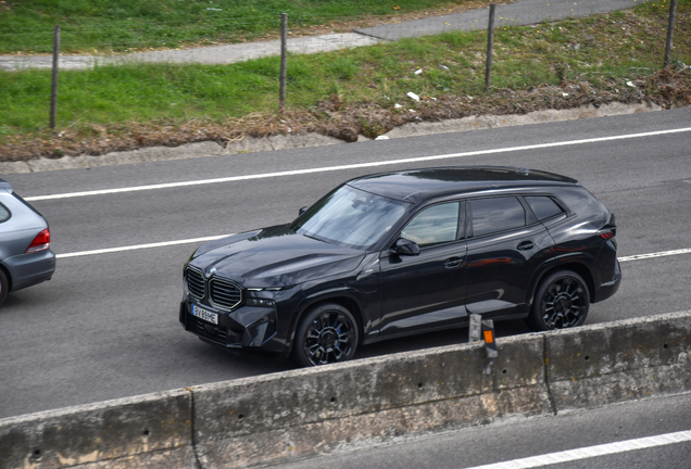 BMW XM G09