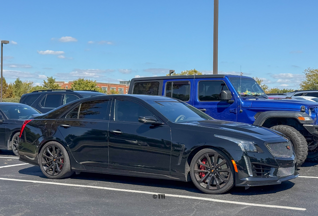 Cadillac CTS-V 2015