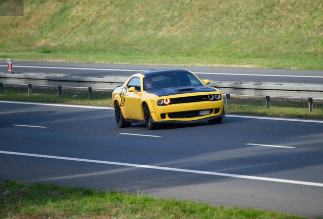 Dodge Challenger SRT Hellcat Widebody