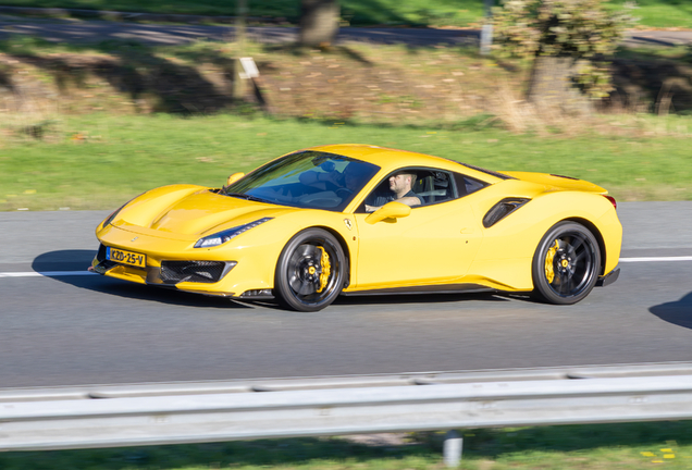 Ferrari 488 Pista