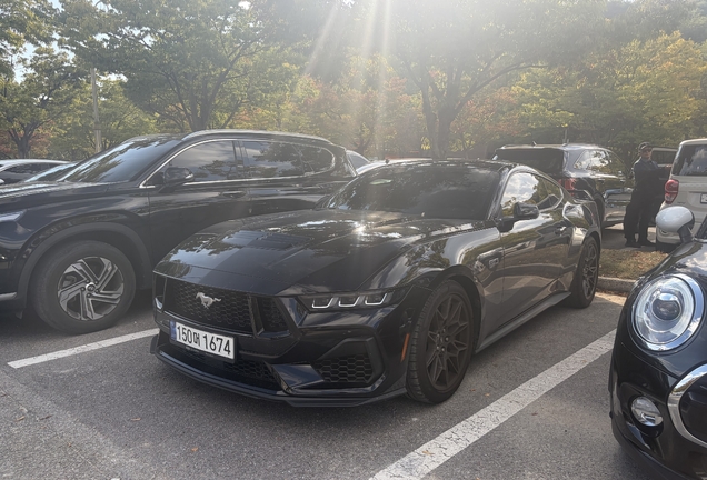 Ford Mustang GT 2024