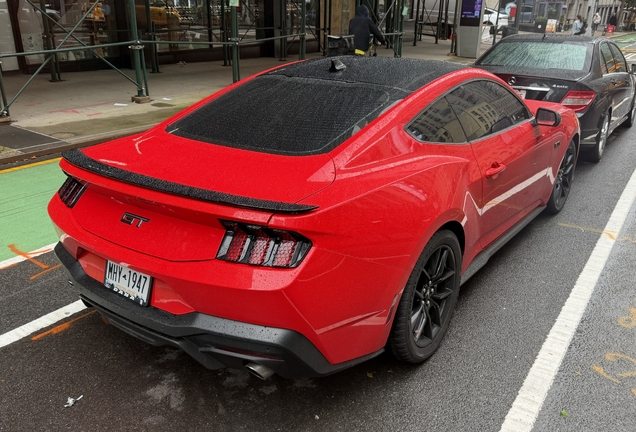 Ford Mustang GT 2024