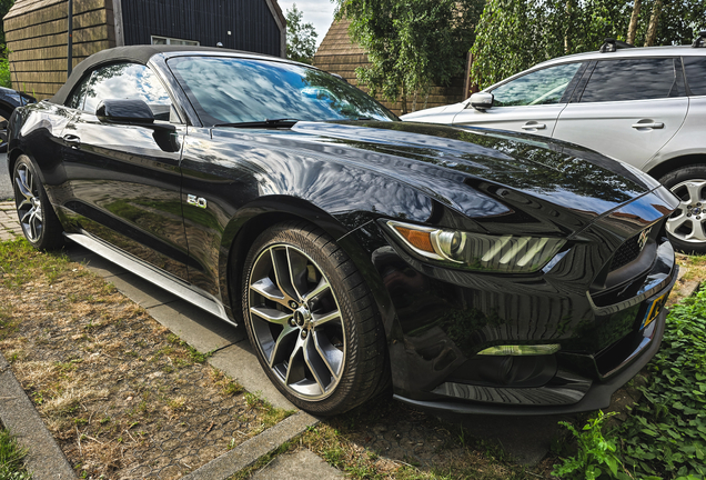 Ford Mustang GT Convertible 2015