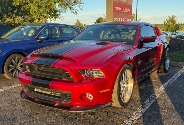 Ford Mustang Shelby GT500 Super Snake 2013