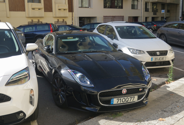 Jaguar F-TYPE S Coupé
