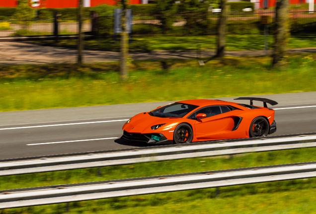 Lamborghini Aventador LP700-4