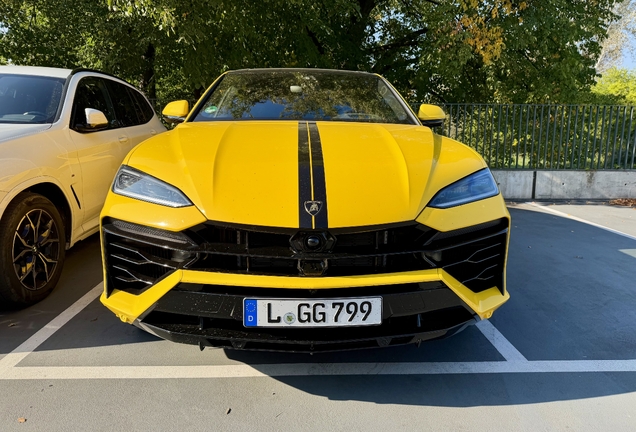 Lamborghini Urus SE