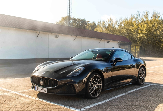 Maserati GranTurismo Trofeo