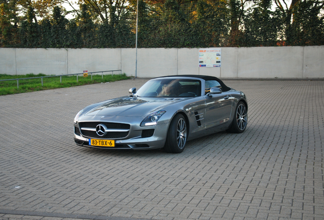 Mercedes-Benz SLS AMG Roadster
