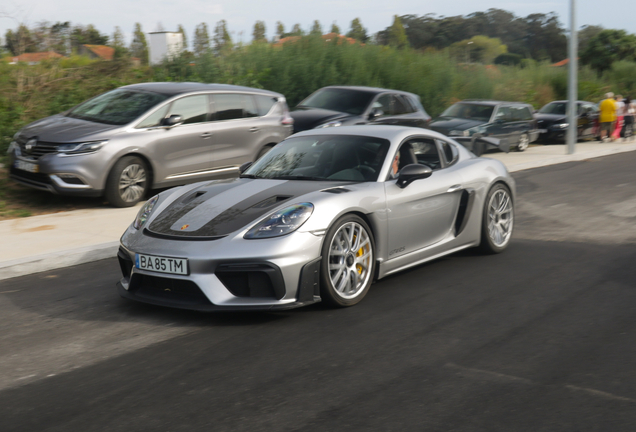 Porsche 718 Cayman GT4 RS Weissach Package