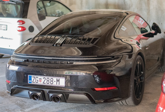 Porsche 992 Carrera 4 GTS MkII