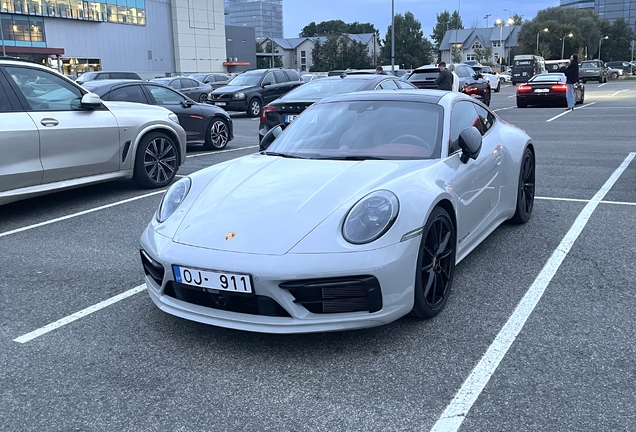 Porsche 992 Carrera 4S MkI