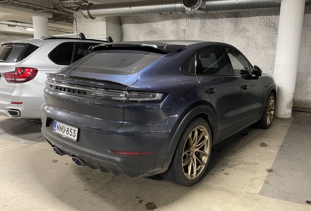 Porsche Cayenne Coupé Turbo E-Hybrid
