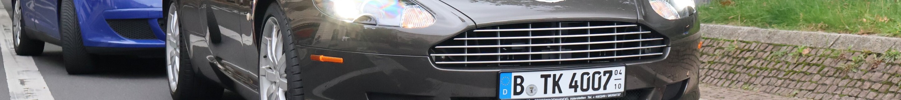 Aston Martin DB9