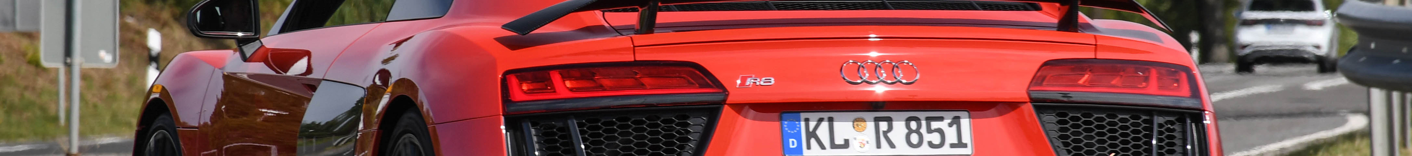Audi R8 V10 Plus 2015