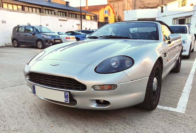 Aston Martin DB7 Volante