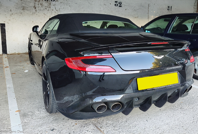 Aston Martin Vanquish S Volante 2017