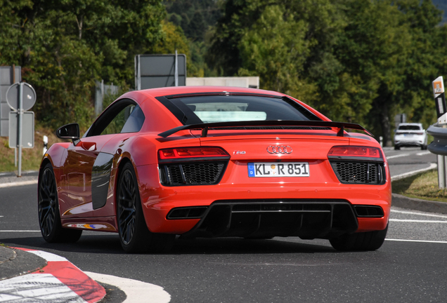 Audi R8 V10 Plus 2015