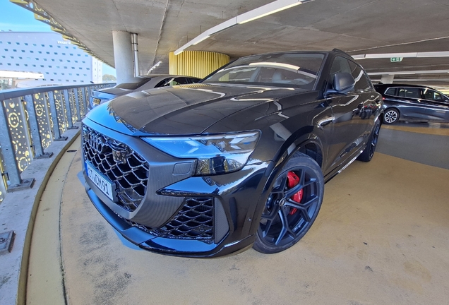 Audi RS Q8 2024
