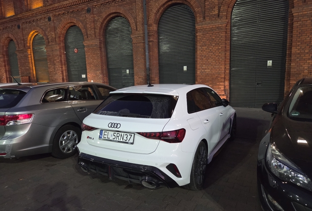 Audi RS3 Sportback 8Y 2025
