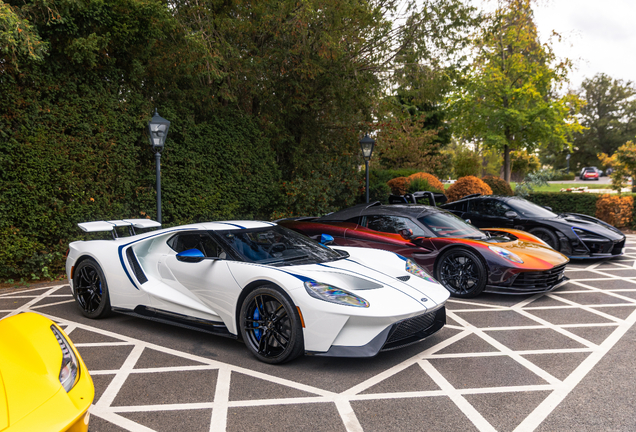 Ford GT Studio Collection