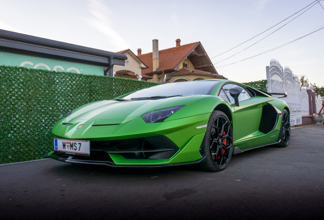 Lamborghini Aventador LP770-4 SVJ