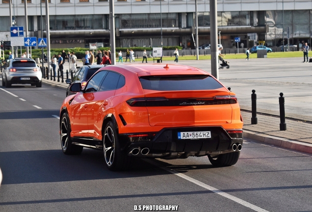 Lamborghini Urus SE