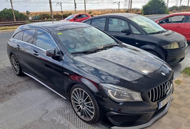 Mercedes-AMG CLA 45 Shooting Brake X117