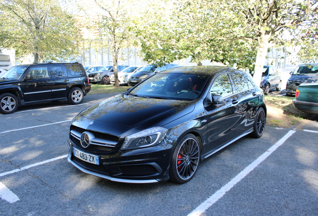 Mercedes-Benz A 45 AMG