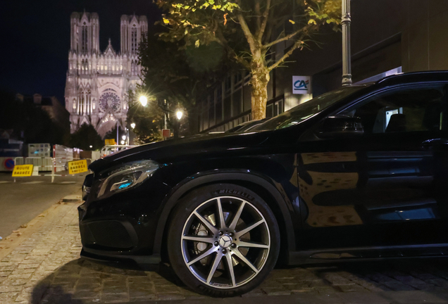 Mercedes-Benz GLA 45 AMG X156