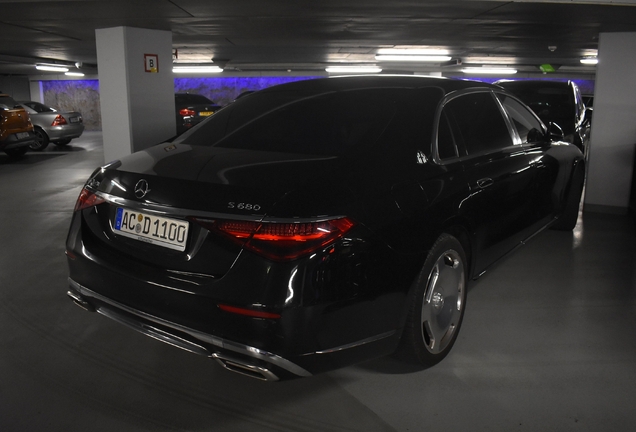 Mercedes-Maybach S 680 X223