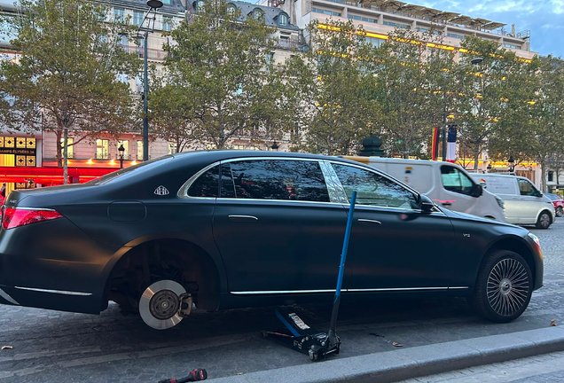 Mercedes-Maybach S 680 X223