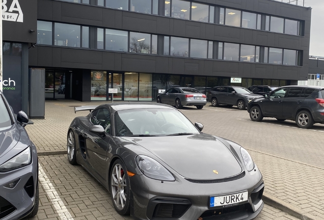 Porsche 718 Cayman S
