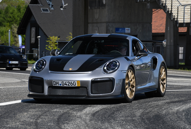 Porsche 991 GT2 RS Weissach Package