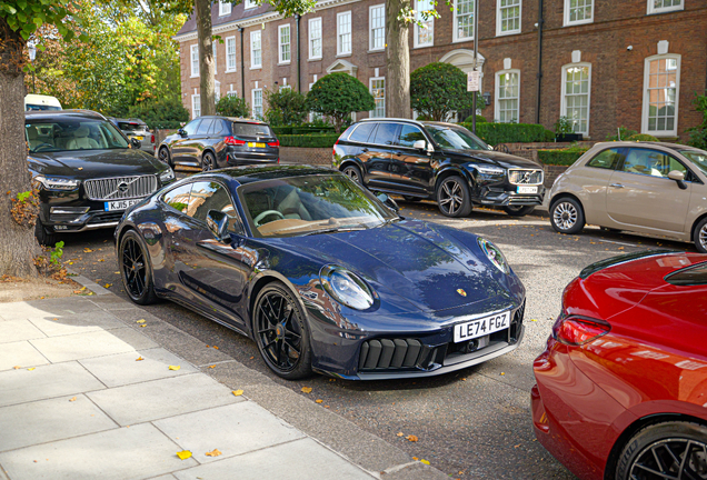 Porsche 992 Carrera 4 GTS MkII