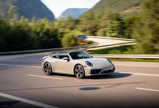 Porsche 992 Targa 4S MkI