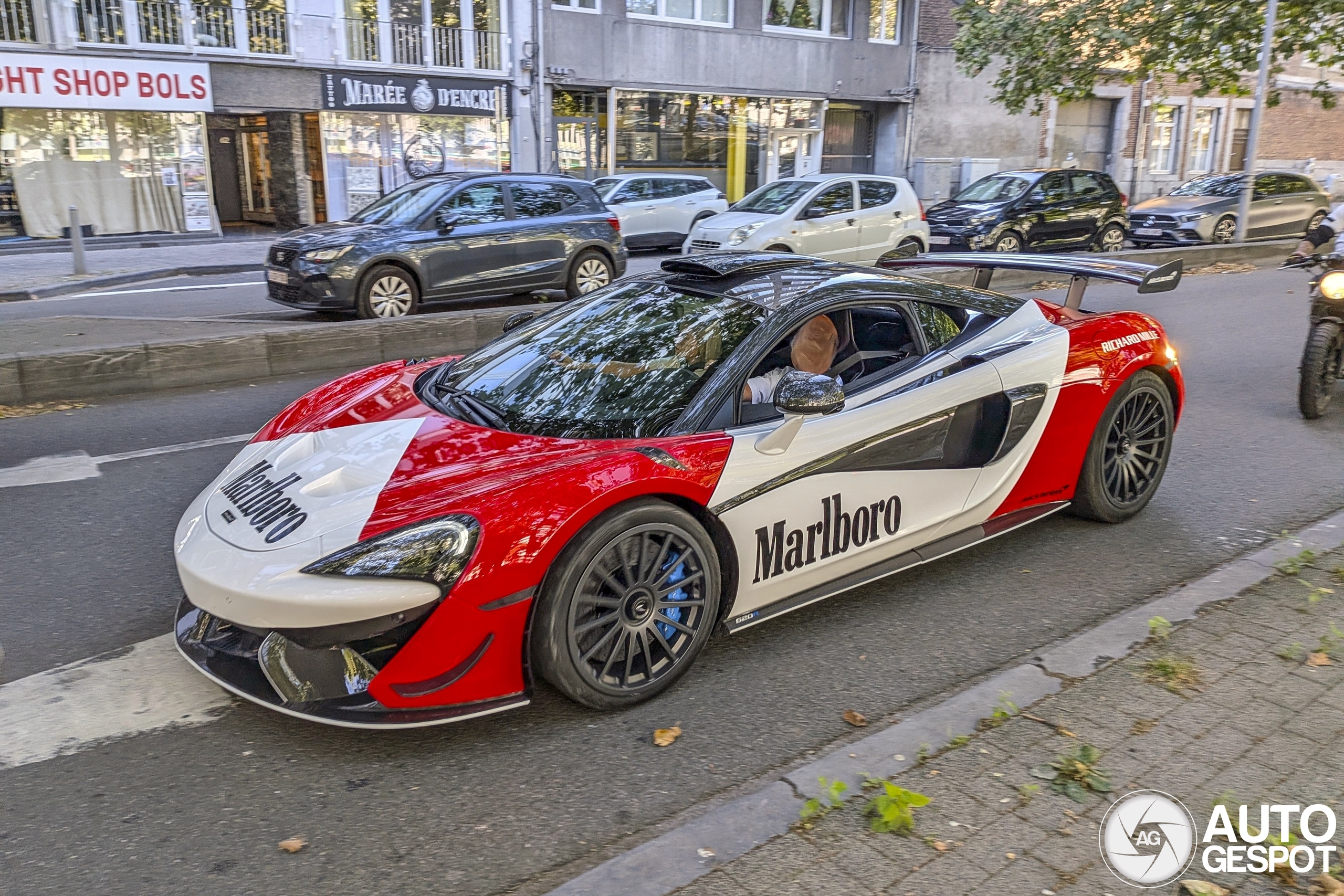 McLaren 620R