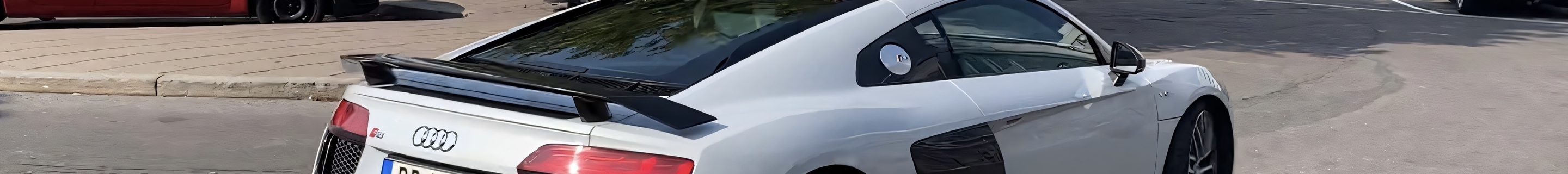 Audi R8 V10 Plus 2015